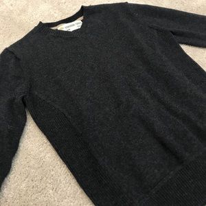 Tucker and Tate boys Sweater EUC